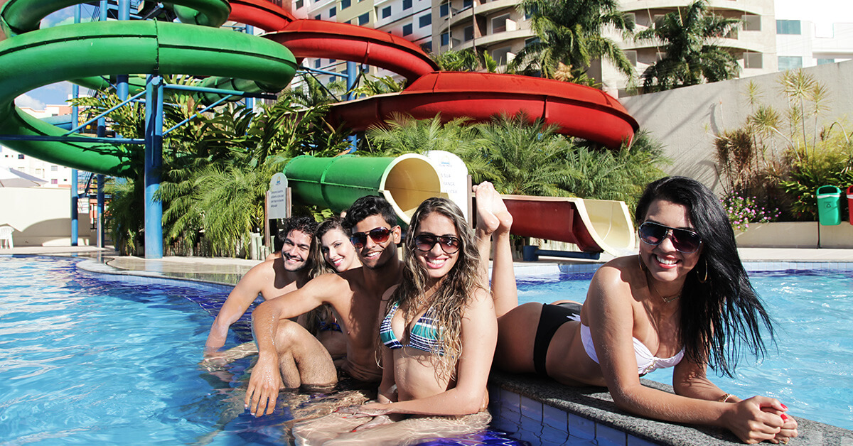 AGUAS QUENTES TEMPORADA - CLUBE PRIVE, Parques em Caldas Novas